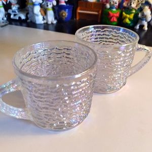IRIDESCENT MUGS